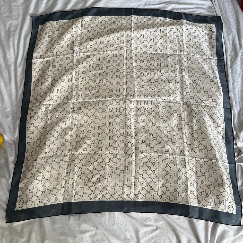 Vintage Gucci Silk Scarf Babushka Patterned Creme and Black